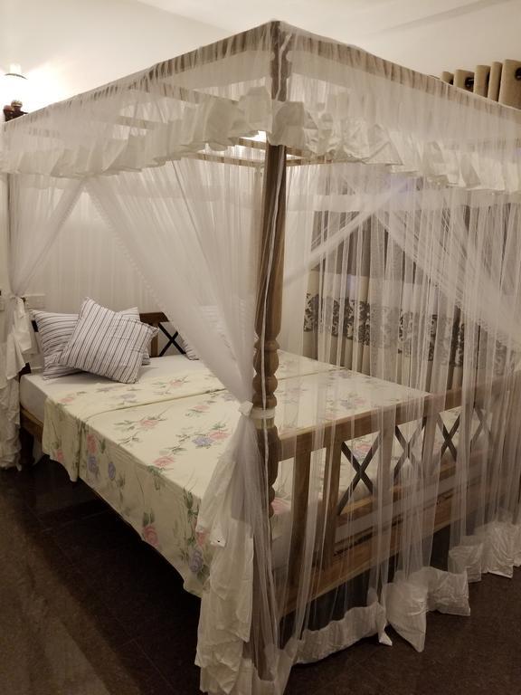 אונה ואטונה Coral Palm Villa And Apartment מראה חיצוני תמונה