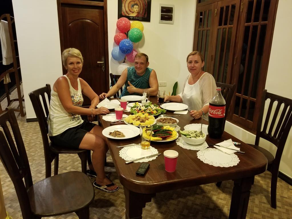 אונה ואטונה Coral Palm Villa And Apartment מראה חיצוני תמונה