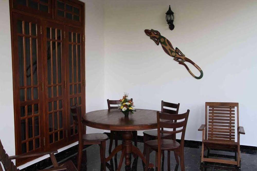 אונה ואטונה Coral Palm Villa And Apartment מראה חיצוני תמונה