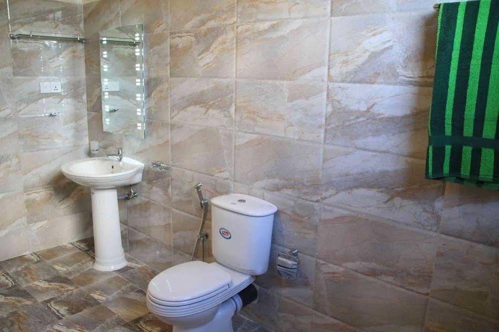 אונה ואטונה Coral Palm Villa And Apartment מראה חיצוני תמונה