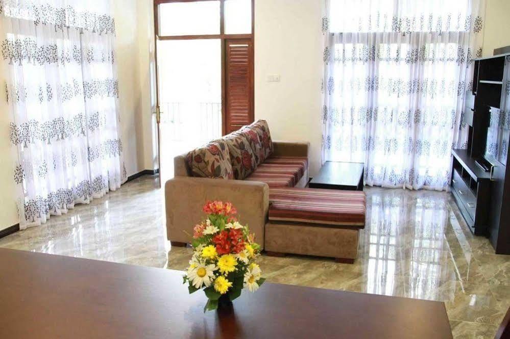 אונה ואטונה Coral Palm Villa And Apartment מראה חיצוני תמונה